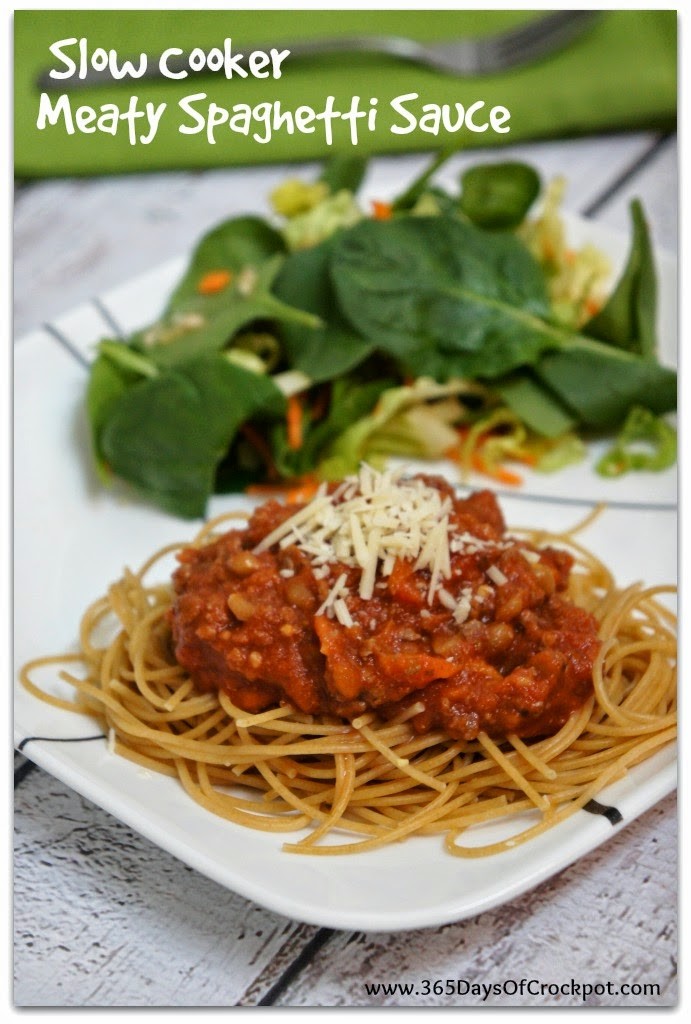 Crockpot recipe for meaty spaghetti sauce with lots of fresh veggies.  Perfect spring time meal. #easydinner #crockpotrecipe 