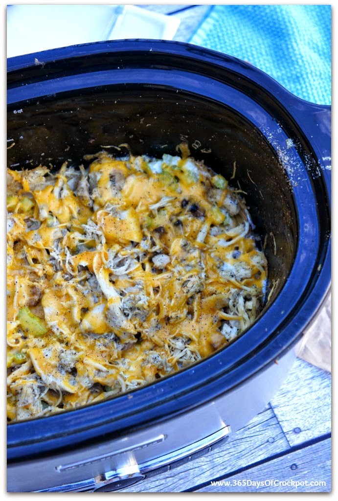 One Pot  Chicken Tetrazini in the crockpot!  No need to boil the noodles beforehand.  So easy and yummy! 