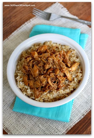 Easy crockpot recipe for garli lime chicken served over brown rice