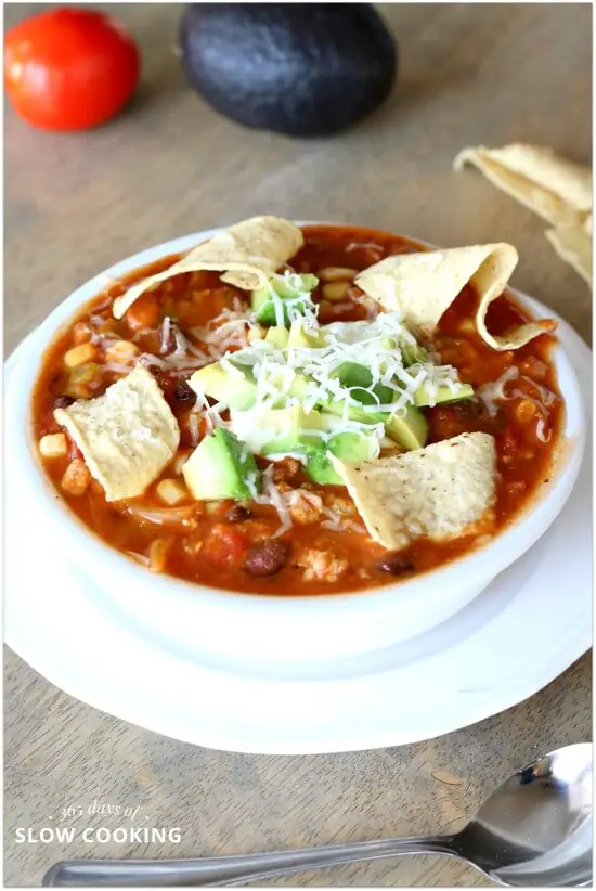 Slow Cooker Creamy and Skinny Taco Chili Soup Recipe. You can use ground turkey, ground chicken or ground beef in this recipe. This soup is satisfying and creamy but not cream based.