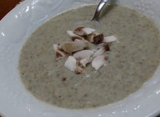 Slow Cooker Cream of Mushroom Soup