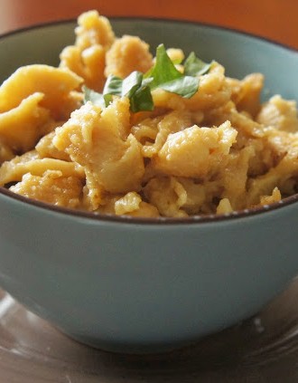 Slow Cooker Shells and Cheese