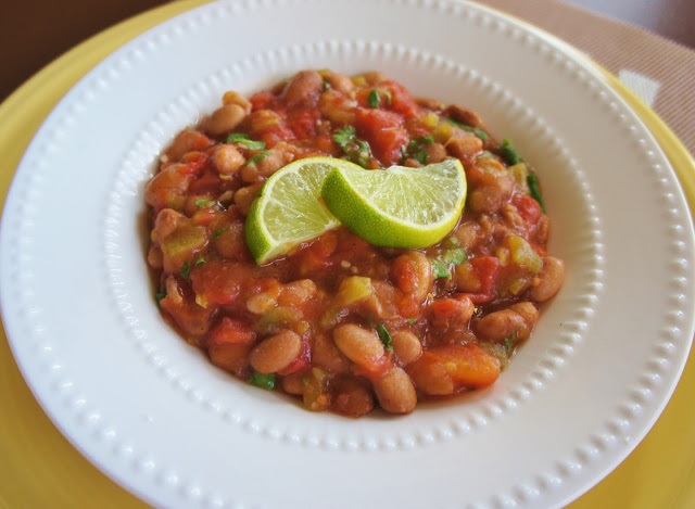 Recipe for Slow Cooker Vegan Fiesta "Baked" Beans #crockpot #vegan #meatless #vegetarian #slowcooker