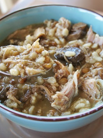 Slow Cooker Recipe for Pork Stew with Mushrooms, Barley and Lentils