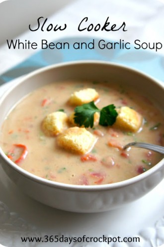 Recipe for Slow Cooker (Crock Pot) White Bean and Garlic Soup