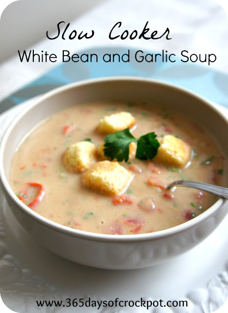 Crock Pot White Bean and Garlic Soup #meatlessmonday #crockpot #soup
