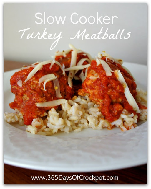 Recipe for Slow Cooker Turkey Meatballs #crockpot #slowcooker #easydinner