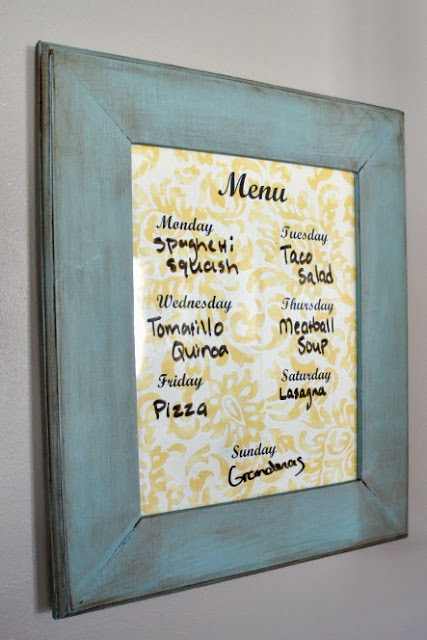 Cute little diy menu board that even a dummy can make :)