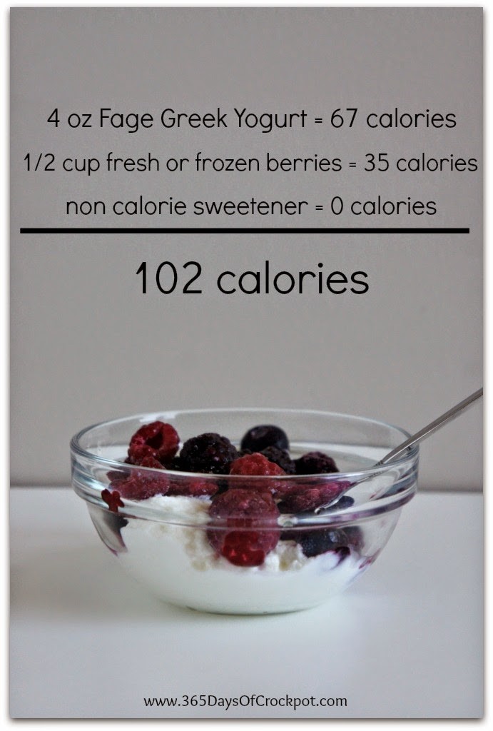 Creamy fage greek yogurt and berries is only 102 calories #healthysnacks