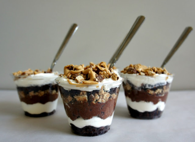 Recipe for Individual Peanut Butter Brownie Trifle Cups 