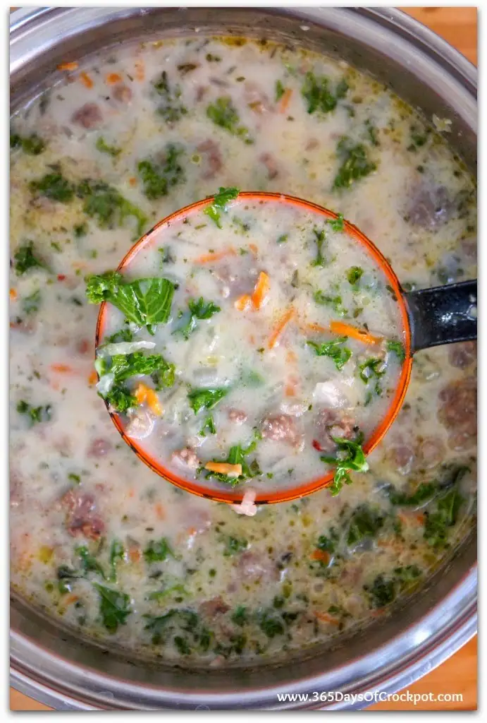 Crockpot Parmesan, Sausage and Kale Soup #slowcooker #dinner