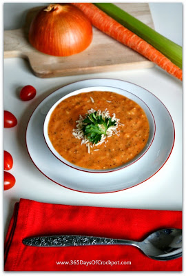 Slow Cooker Recipe for Skinny Tomato Basil Parmesan Soup #skinny #soup #slowcooker #crockpotrecipe