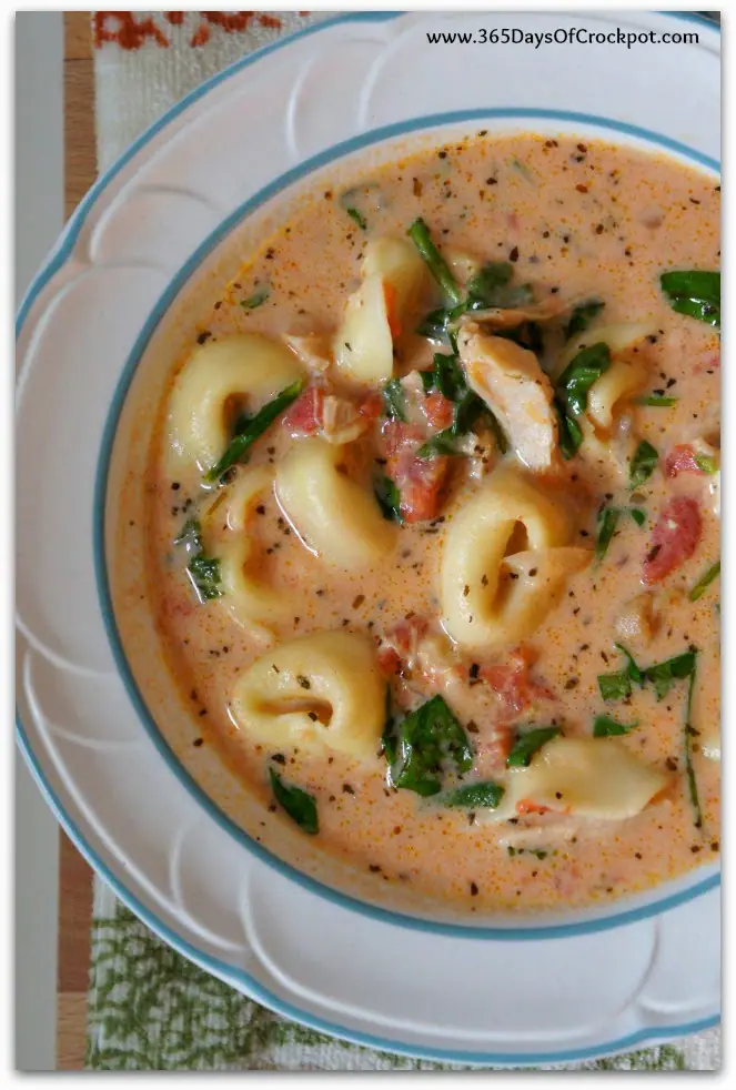 Top 10 most popular slow cooker recipes from 2016--Slow Cooker Tortellini Spinach Chicken Soup