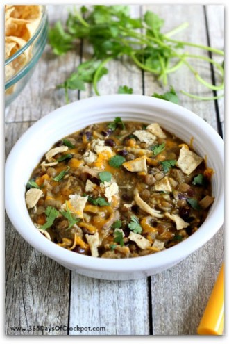 Slow Cooker Cheesy Chicken and Lentils