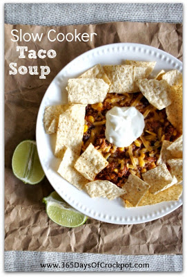 This is an EASY recipe for crockpot taco soup. Anybody can make this and have success. #crockpot #recipe #slowcooker #tacosoup