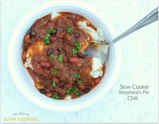 Slow cooker shepherd's pie chili recipe. A mash up of two of your favorite recipes--shepherd's pie and chili. Takes just minutes to prepare and feeds a crowd. Repurpose your leftover roast beef and mashed potatoes into a new meal.