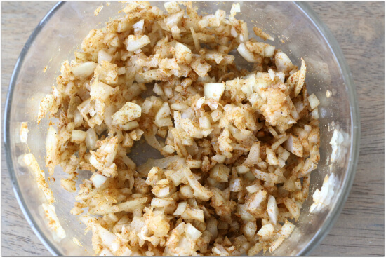 saute onions in the microwave easily