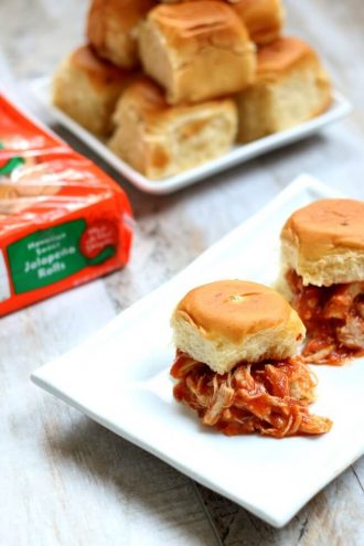 Spicy Chipotle Chicken with Hawaiian Sweet Jalapeno Rolls