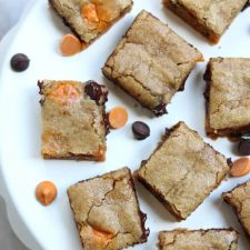 Slow Cooker Chocolate Chip Cookie Bars