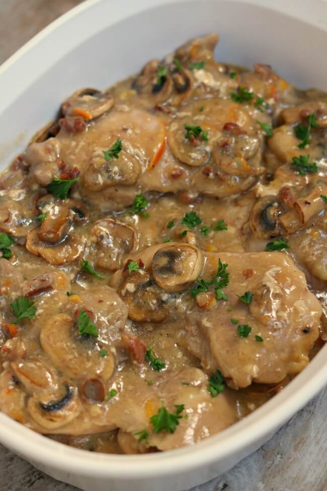 Slow Cooker Toasted Pecan Chicken with Mushrooms--an easy crockpot recipe for a fancy chicken dinner that's loaded with sliced mushrooms and chopped toasted pecans. 