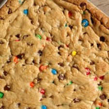 Chocolate Chip M&M Cookie Bars