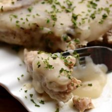 Creamy Mushroom Sauce Pork (Instant Pot/Slow Cooker)