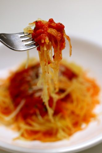 Easy Slow Cooker Spaghetti Sauce and Spaghetti Squash
