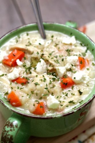 Slow Cooker Greek Chicken Lemon Rice Soup