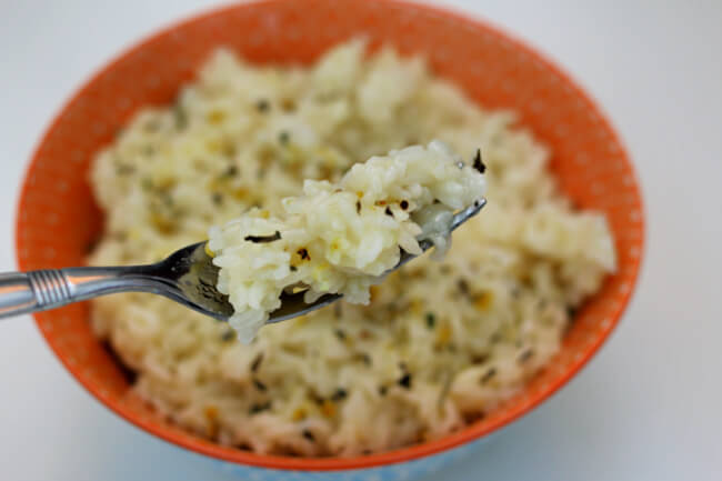 Instant Pot Lemon Rice--Greek-inspired lemon rice is perfect to serve as a side dish or with chicken. It's flavor is subtle, but delicious. 