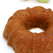 Instant Pot Apple Cake
