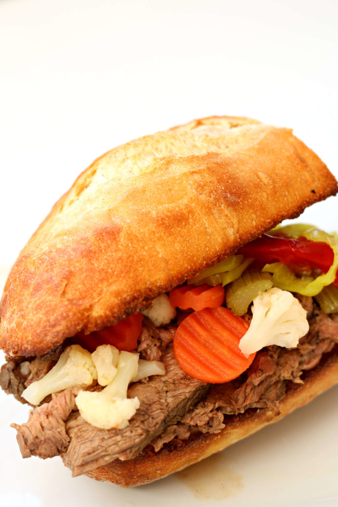 beef sandwich with vegetables