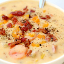 Instant Pot Cheesy Ham Chowder