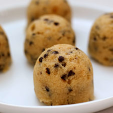 Instant Pot Chocolate Chip Muffin Bites