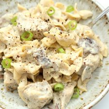 Instant Pot Chicken Stroganoff