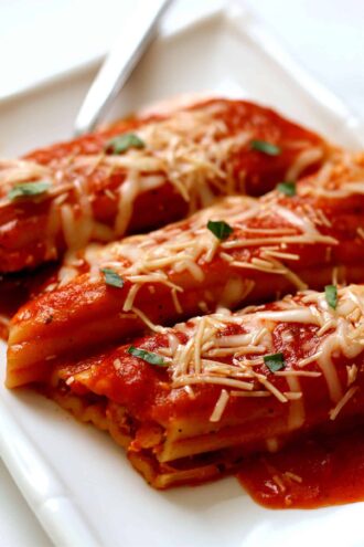 Instant Pot Chicken Parmesan Manicotti