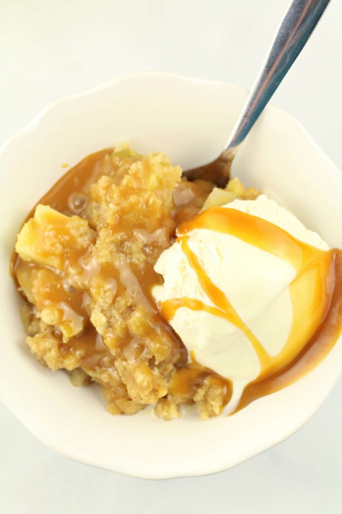 Instant Pot Salted Caramel Apple Crumble