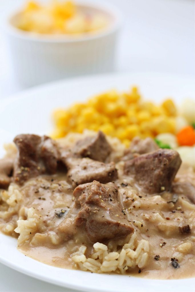 beef and gravy over rice