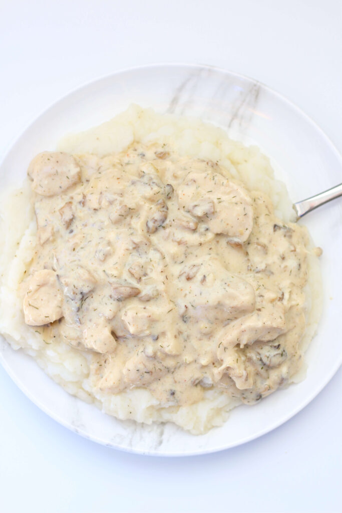Instant Pot Sour Cream and Dill Chicken