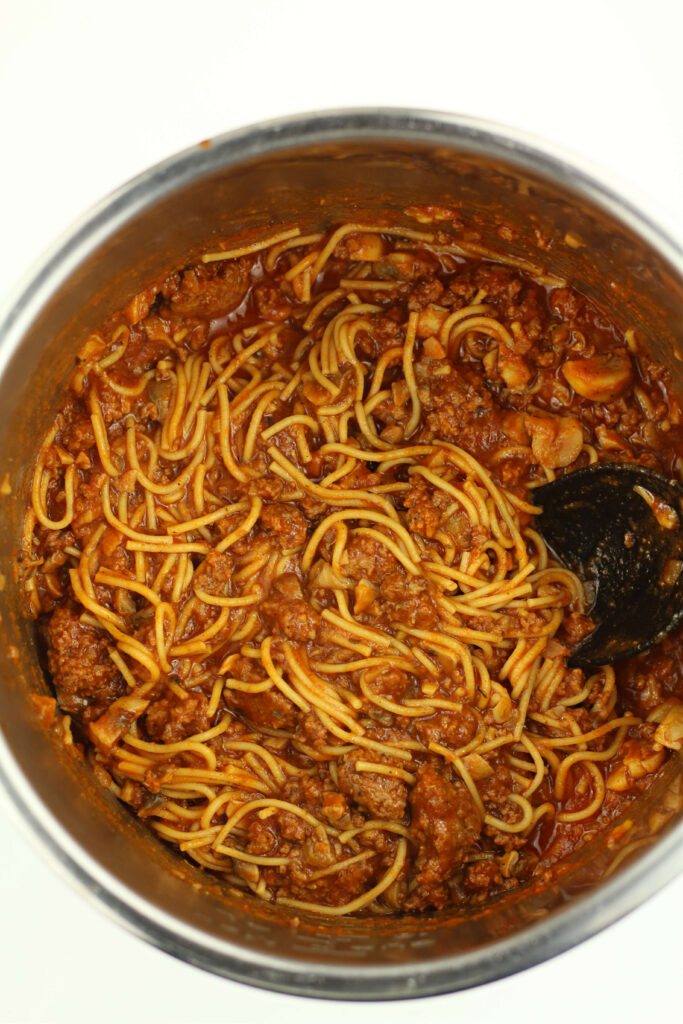meaty instant pot spaghetti recipe