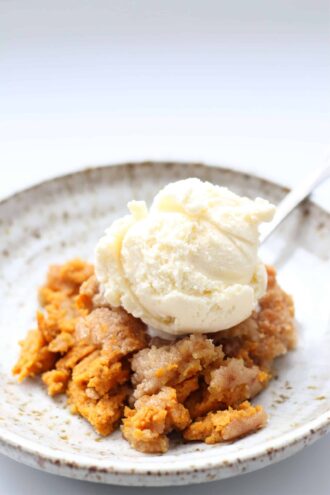 Instant Pot Pumpkin Pie Crisp