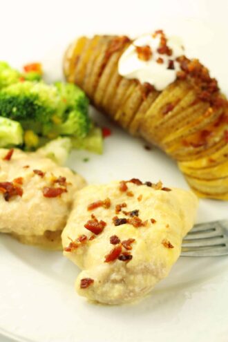 Instant Pot Mom’s Buttery Chicken