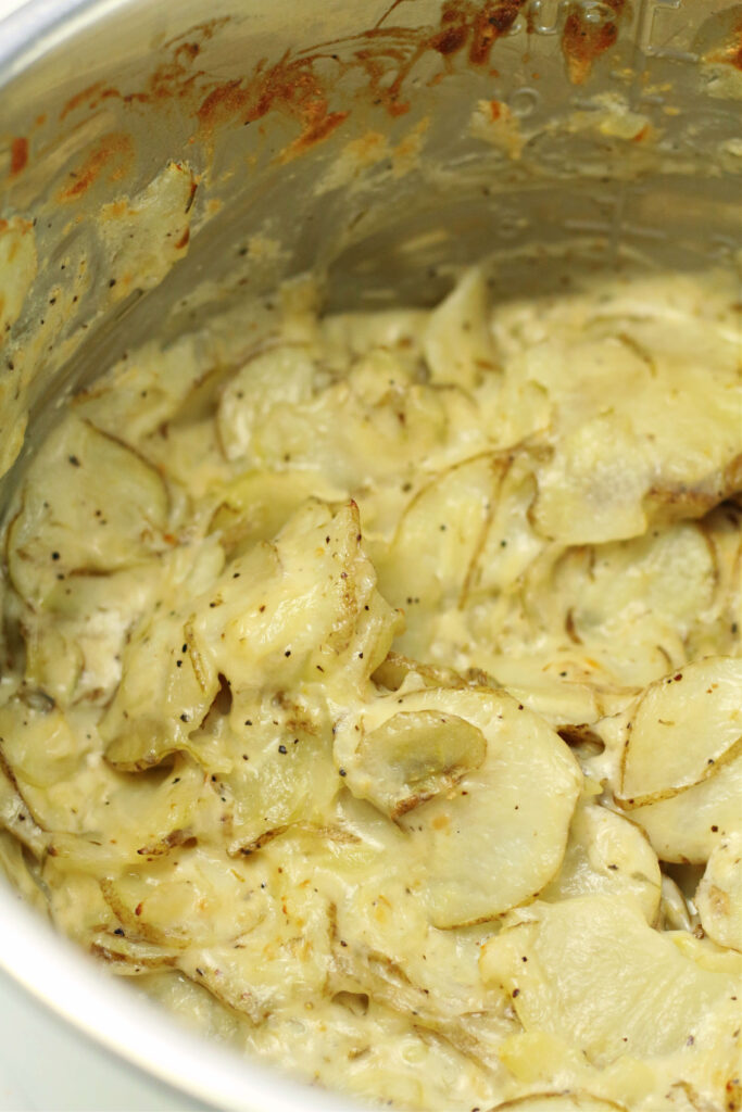 Instant Pot Garlic Parmesan Au Gratin Potatoes