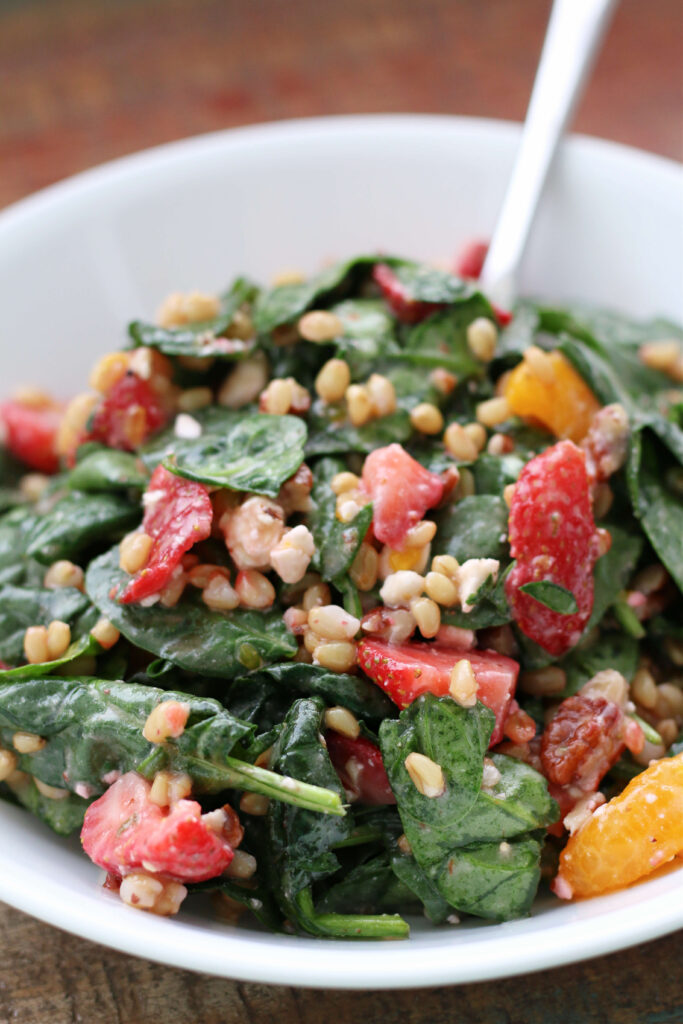 Spinach wheat berry salad