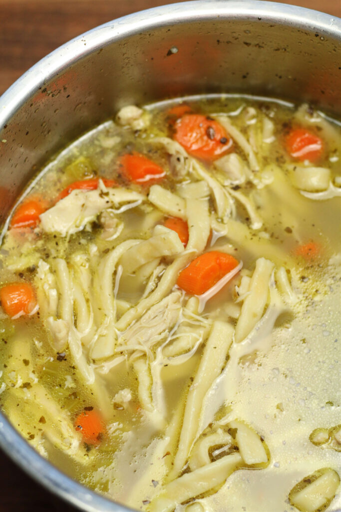 Bob Evan's Chicken-N-Noodles Soup instant pot or crockpot recipe