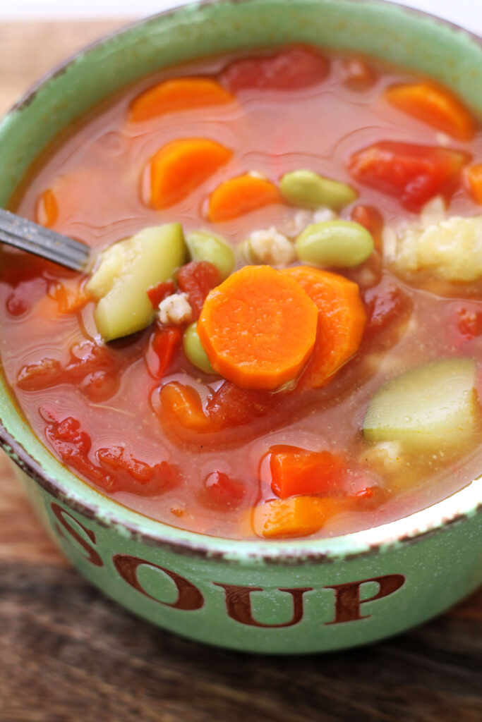 Instant Pot Farro and Veggie Soup