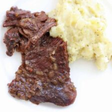 Jane's Crockpot Italian Beef