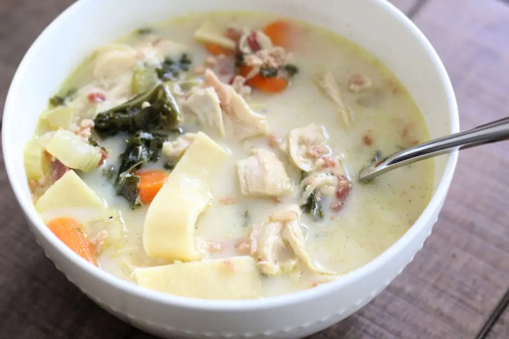 Chicken Bacon Kale Noodle Soup