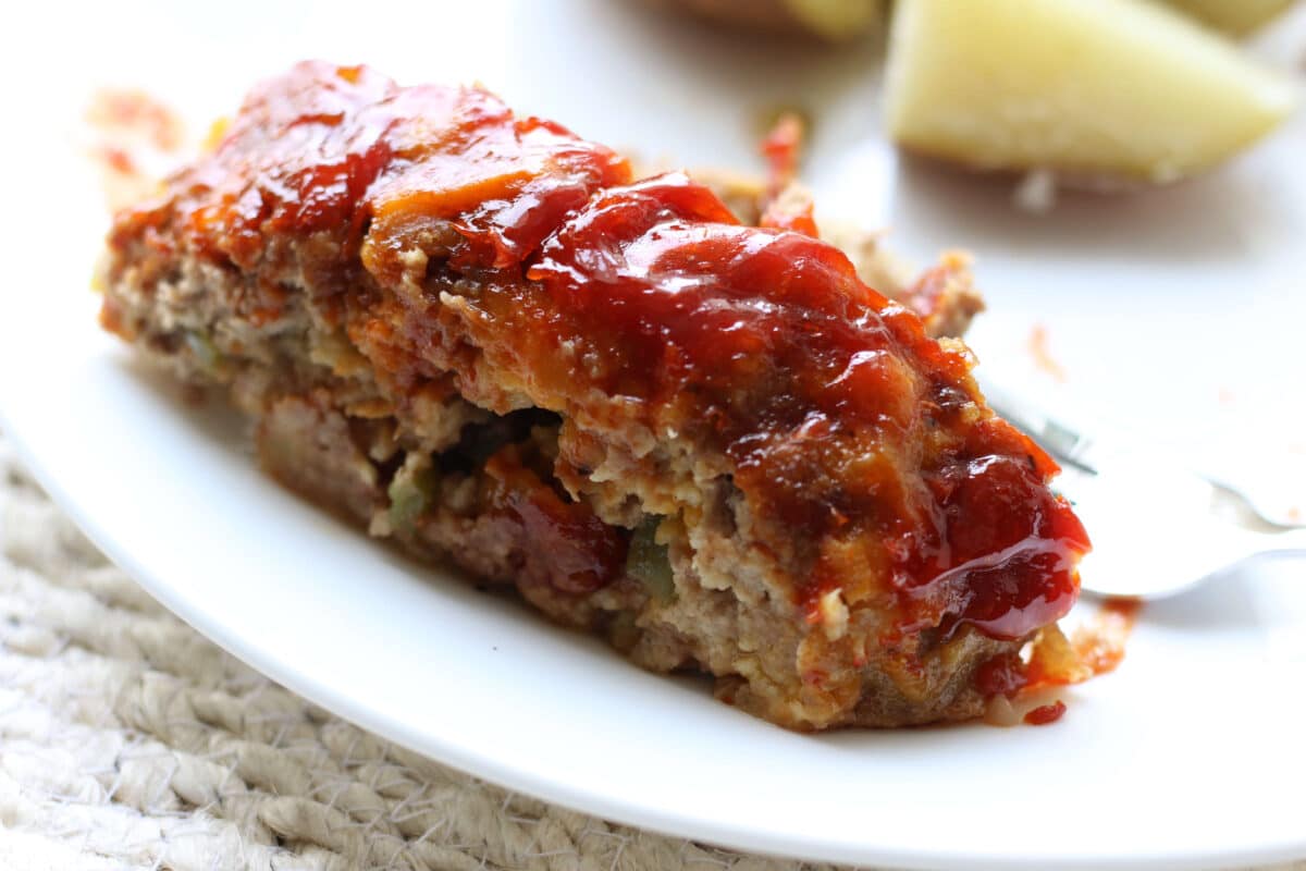 Copycat Cracker Barrel Meatloaf