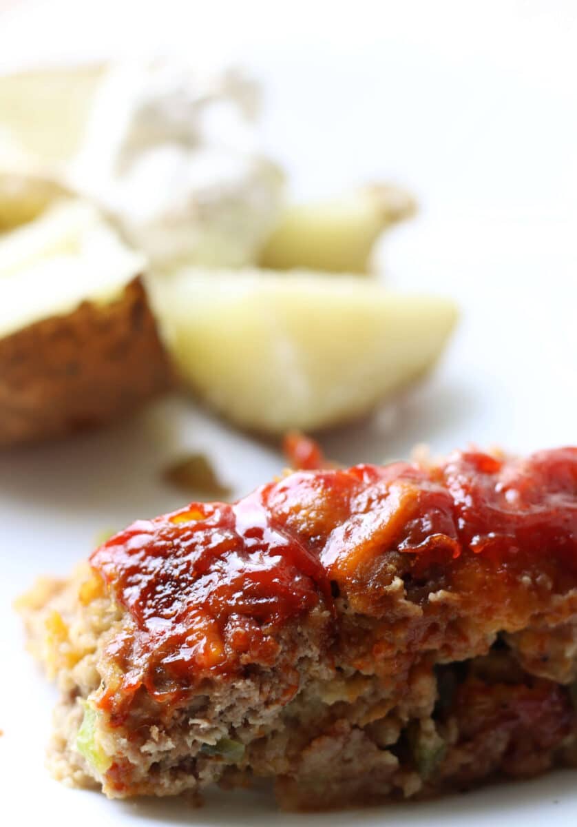 Copycat Cracker Barrel Meatloaf