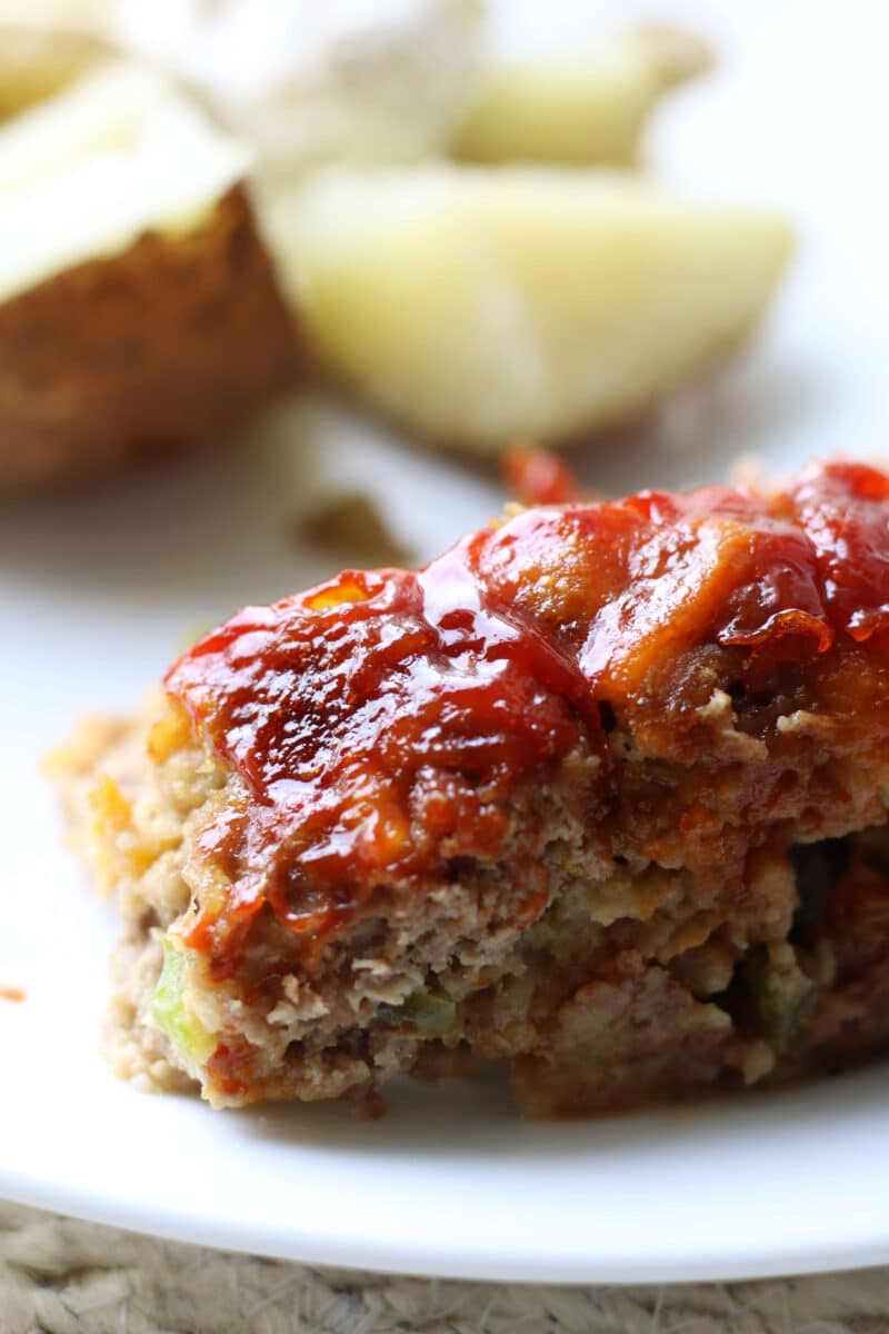 Copycat Cracker Barrel Meatloaf